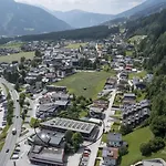 Residenz Wildkogelbahnen 15 Daire Neukirchen am Großvenediger